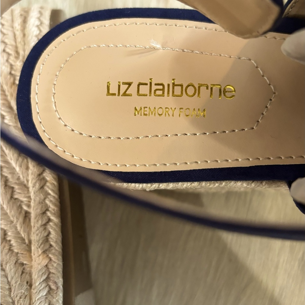 Liz Claiborne, new, in box, blue espadrille size 9